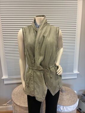 Kenneth Cole Reaction Vest